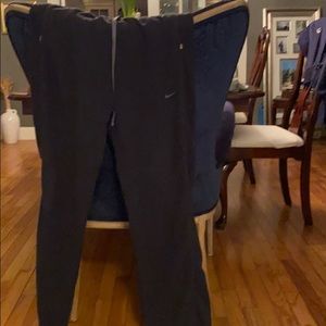 Men’s fleece sweats